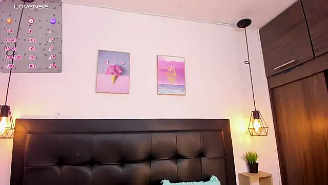 Snapshot of sweet_abby1 chatting on 12-20-24, 12:16 sweet abby1 online show from 12-20-24, 12:16