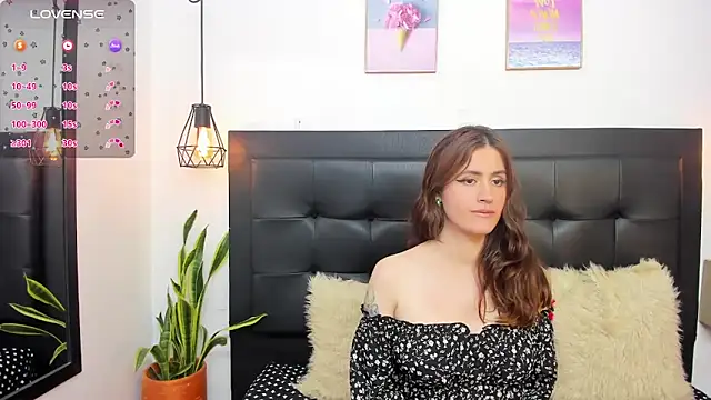 Snapshot of sweet_abby1 chatting on 02-08-25, 03:31 sweet abby1 online show from 02-08-25, 03:31