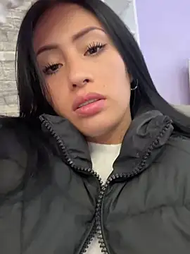 Snapshot of Sara_luna_ chatting on 12-14-24, 03:25 Sara luna  online show from 12-14-24, 03:25