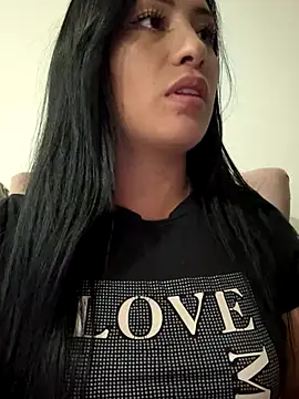 Sara luna  online show from 12-05-25, 01:14