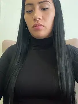 Sara luna  online show from 02-08-26, 05:05