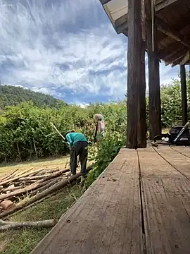 Snapshot of sammoura01 chatting on 01-09-25, 03:01 sammoura01 online show from 01-09-25, 03:01