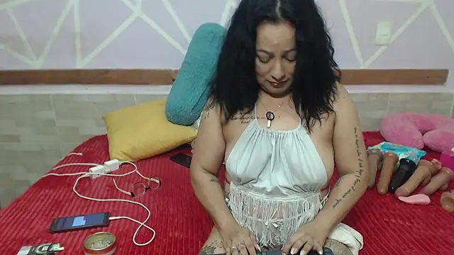 Lena lawson online show from 04-12-26, 08:14