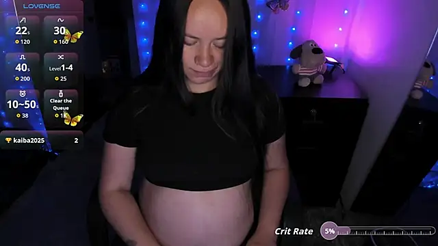 Snapshot of milysauria1 chatting on 10-15-25, 12:38 milysauria1 online show from 10-15-25, 12:38