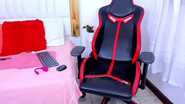 MadelineJackson online show from 01-09-25, 07:31