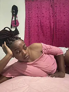 Snapshot of CiaraEbony chatting on 07-03-26, 11:49 CiaraEbony online show from 07-03-26, 11:49