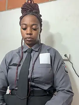 Snapshot of CiaraEbony chatting on 07-15-26, 11:37 CiaraEbony online show from 07-15-26, 11:37
