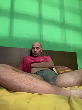 Snapshot of tubfunaske chatting on 10-30-25, 09:15 tubfunaske online show from 10-30-25, 09:15