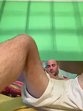 Snapshot of tubfunaske chatting on 11-30-25, 07:18 tubfunaske online show from 11-30-25, 07:18