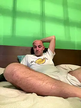 Snapshot of tubfunaske chatting on 01-11-26, 04:23 tubfunaske online show from 01-11-26, 04:23