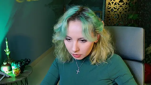 Snapshot of JasmineMilko chatting on 12-26-24, 11:10 JasmineMilko online show from 12-26-24, 11:10