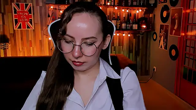 JasmineMilko online show from 06-03-26, 05:10