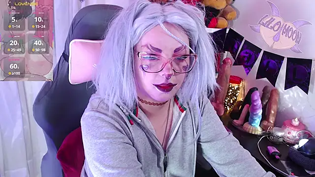 LiloMoon69 online show from 10-23-25, 02:38