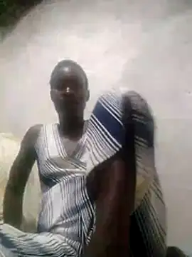 Snapshot of sexyblackya chatting on 11-30-25, 04:11 sexyblackya online show from 11-30-25, 04:11