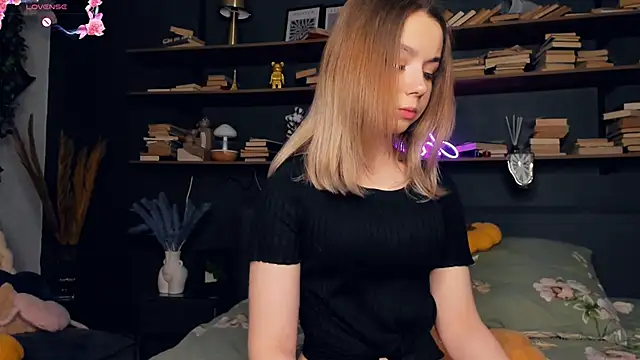 DominikaElis online show from 02-22-25, 07:25