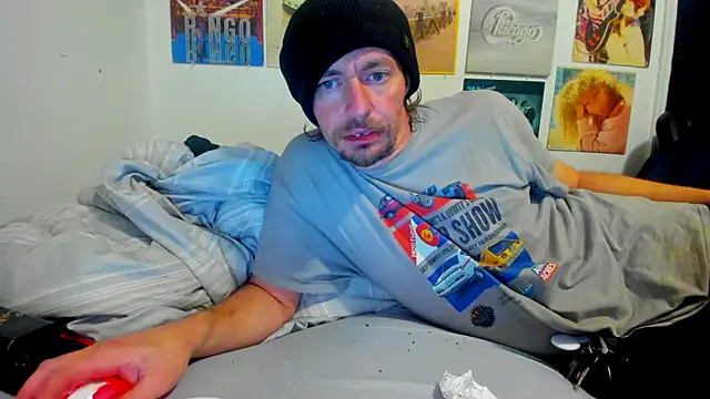 cloudyystar666 online show from 11-30-25, 01:48