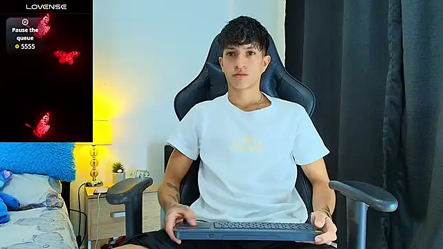  CamiloBass online show from 06-21-26, 12:46