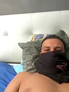 Snapshot of yayaya55598 chatting on 09-27-25, 12:54 yayaya55598 online show from 09-27-25, 12:54