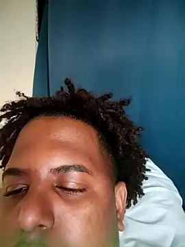 Snapshot of anubi0880 chatting on 11-28-25, 09:50 anubi0880 online show from 11-28-25, 09:50