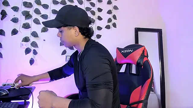 johan beley  online show from 11-30-25, 09:08