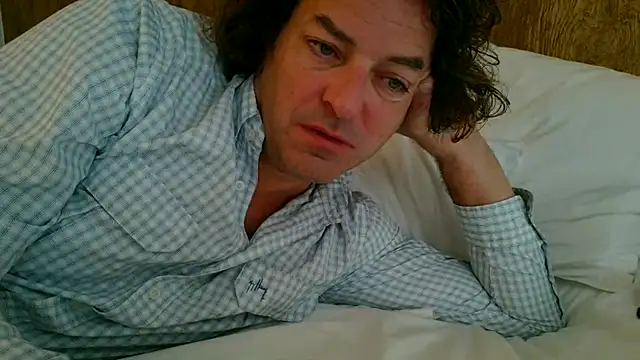 costanza7070 online show from 03-01-25, 08:10