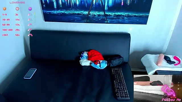 Piggy Eddy online show from 09-15-25, 09:15