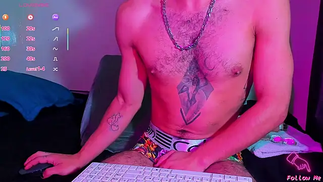 Piggy Eddy online show from 03-14-26, 02:39