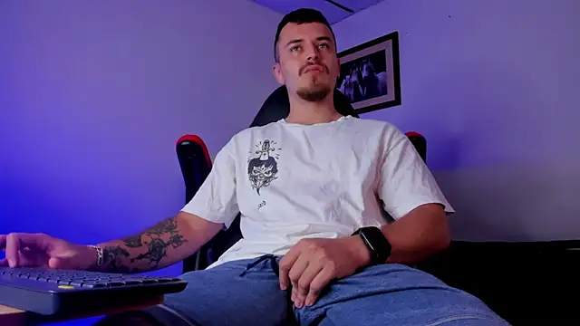 james connor2 online show from 12-26-24, 09:15