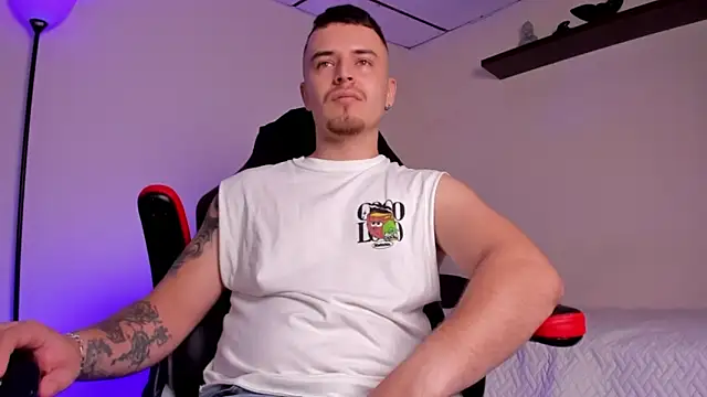 james connor2 online show from 11-12-25, 06:52