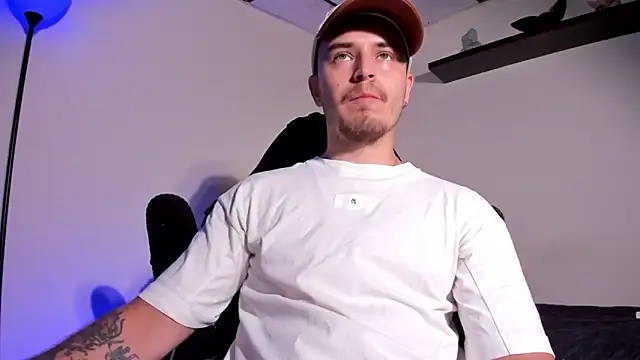 james connor2 online show from 03-23-26, 06:56