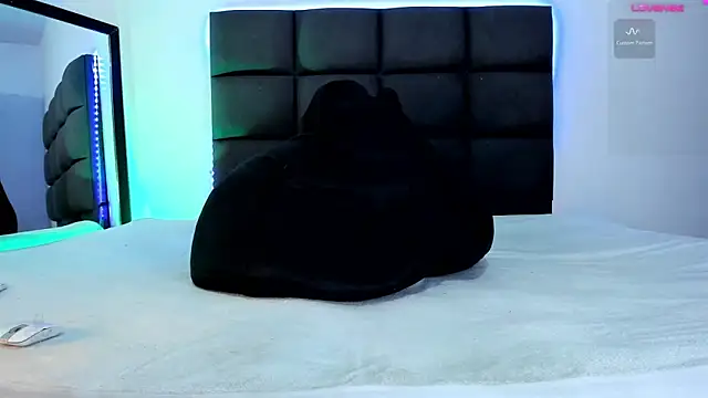 Snapshot of steven_hott8 chatting on 01-08-25, 04:02 steven hott8 online show from 01-08-25, 04:02