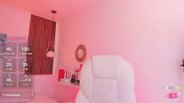 Snapshot of TiffanyWright chatting on 12-22-25, 01:19 TiffanyWright online show from 12-22-25, 01:19