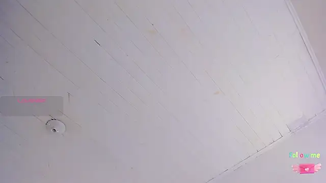 Snapshot of TiffanyWright chatting on 02-16-26, 01:29 TiffanyWright online show from 02-16-26, 01:29