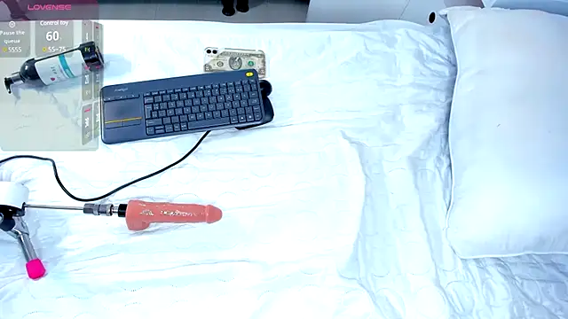 CintiaVega online show from 02-10-25, 02:59