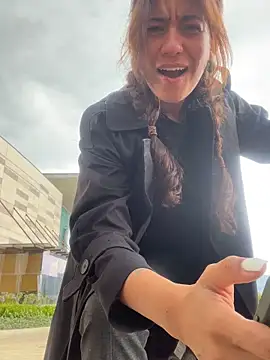 ValeriEvan online show from 02-13-25, 06:48