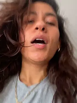 ValeriEvan online show from 03-17-25, 07:26