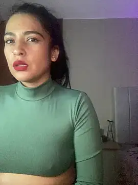 Snapshot of Cleopatracute_ chatting on 12-11-24, 04:07 Cleopatracute online show from 12-11-24, 04:07
