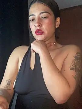Snapshot of Cleopatracute_ chatting on 12-15-24, 03:45 Cleopatracute online show from 12-15-24, 03:45