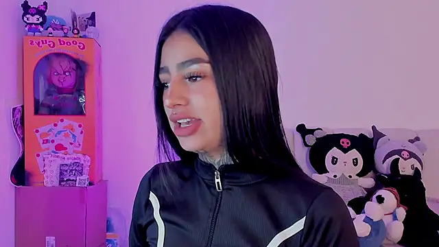 shadowcatt  online show from 12-19-25, 08:38