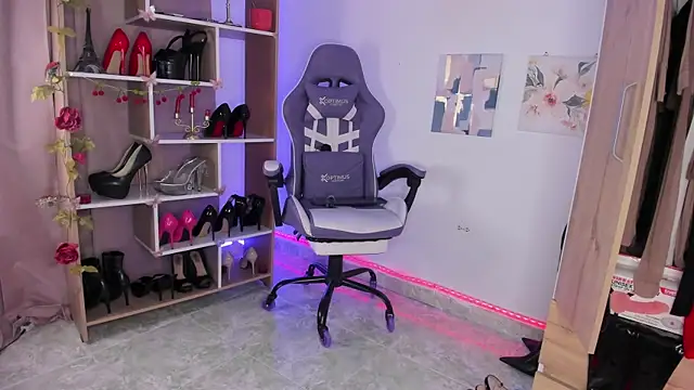 Snapshot of angelica_sparks chatting on 03-01-25, 07:08 angelica sparks online show from 03-01-25, 07:08