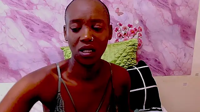 Snapshot of EbonyOlive69 chatting on 02-12-26, 05:19 EbonyOlive69 online show from 02-12-26, 05:19