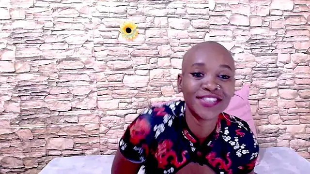 Snapshot of EbonyOlive69 chatting on 05-28-26, 07:44 EbonyOlive69 online show from 05-28-26, 07:44