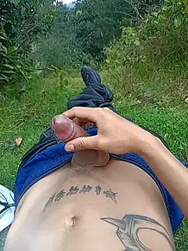 Cuervo maniaco online show from 10-30-25, 05:35