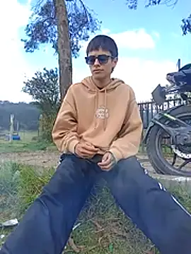 Cuervo maniaco online show from 01-13-26, 05:07