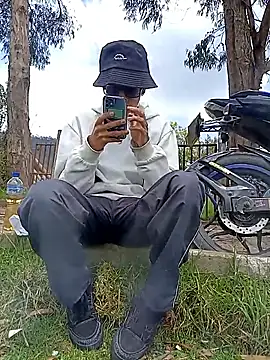 Cuervo maniaco online show from 02-14-26, 04:37