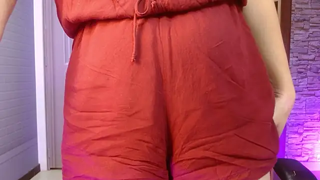 Manuela bela online show from 02-18-25, 05:21