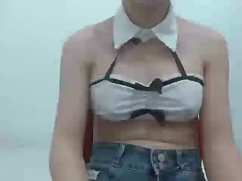 Snapshot of Jikey98 chatting on 04-14-26, 12:38 Jikey98 online show from 04-14-26, 12:38