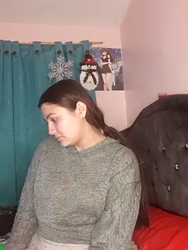 Nahiara velez online show from 12-13-24, 02:43