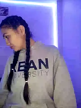 Nahiara velez online show from 03-12-25, 10:39