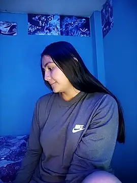 Nahiara velez online show from 10-23-25, 09:57